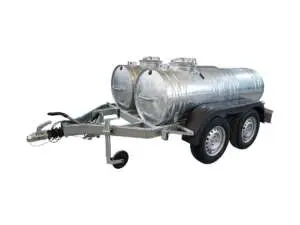 Przyczepa-cysterna 100-2F hamowana, 2 osie