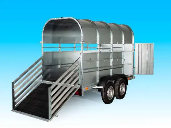 Przyczepa Syriusz 3-2F do przewozu zwierząt