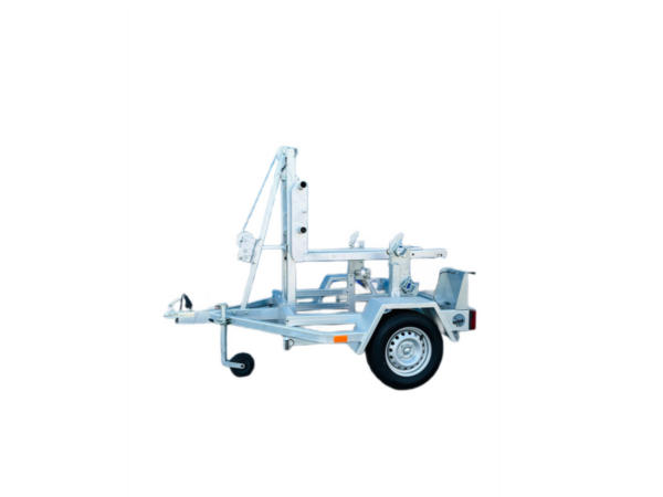 Przyczepa do przewozu palet oraz  bębna kablowego DMC 750 kg
